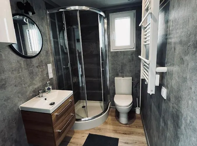 Letniskowy Nad Zatoka * 斯瓦热沃